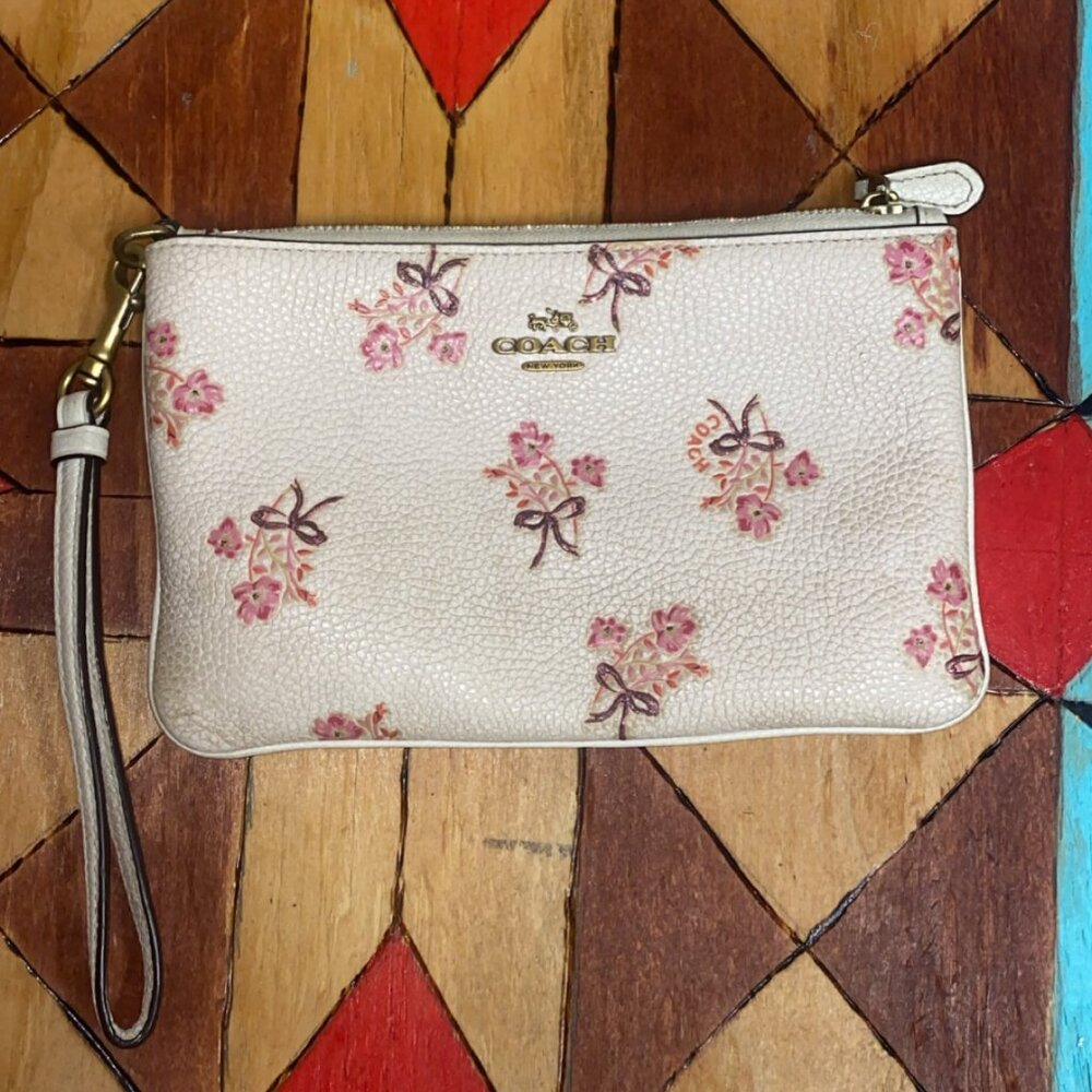 COACH leather floral bow Wristlet